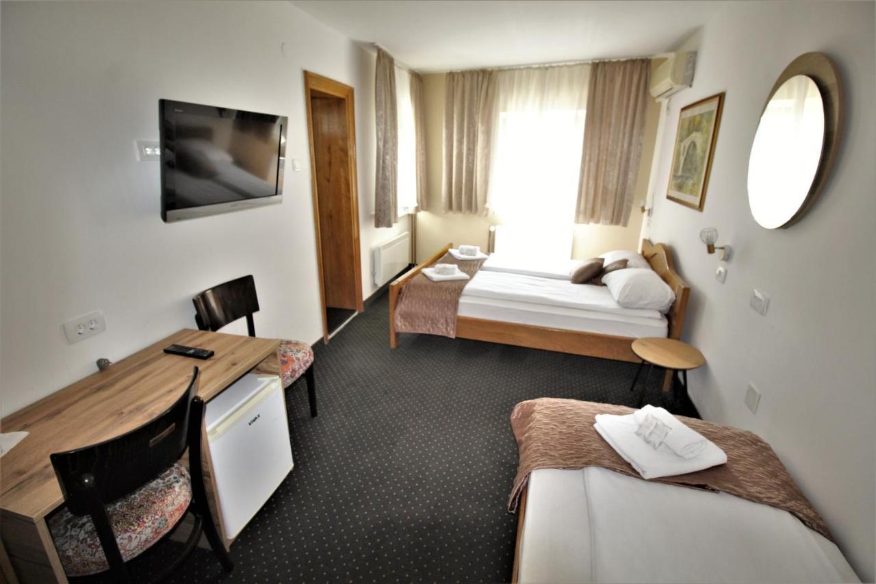 Pansion Stari Grad Hotell SJJ Eksteriør bilde