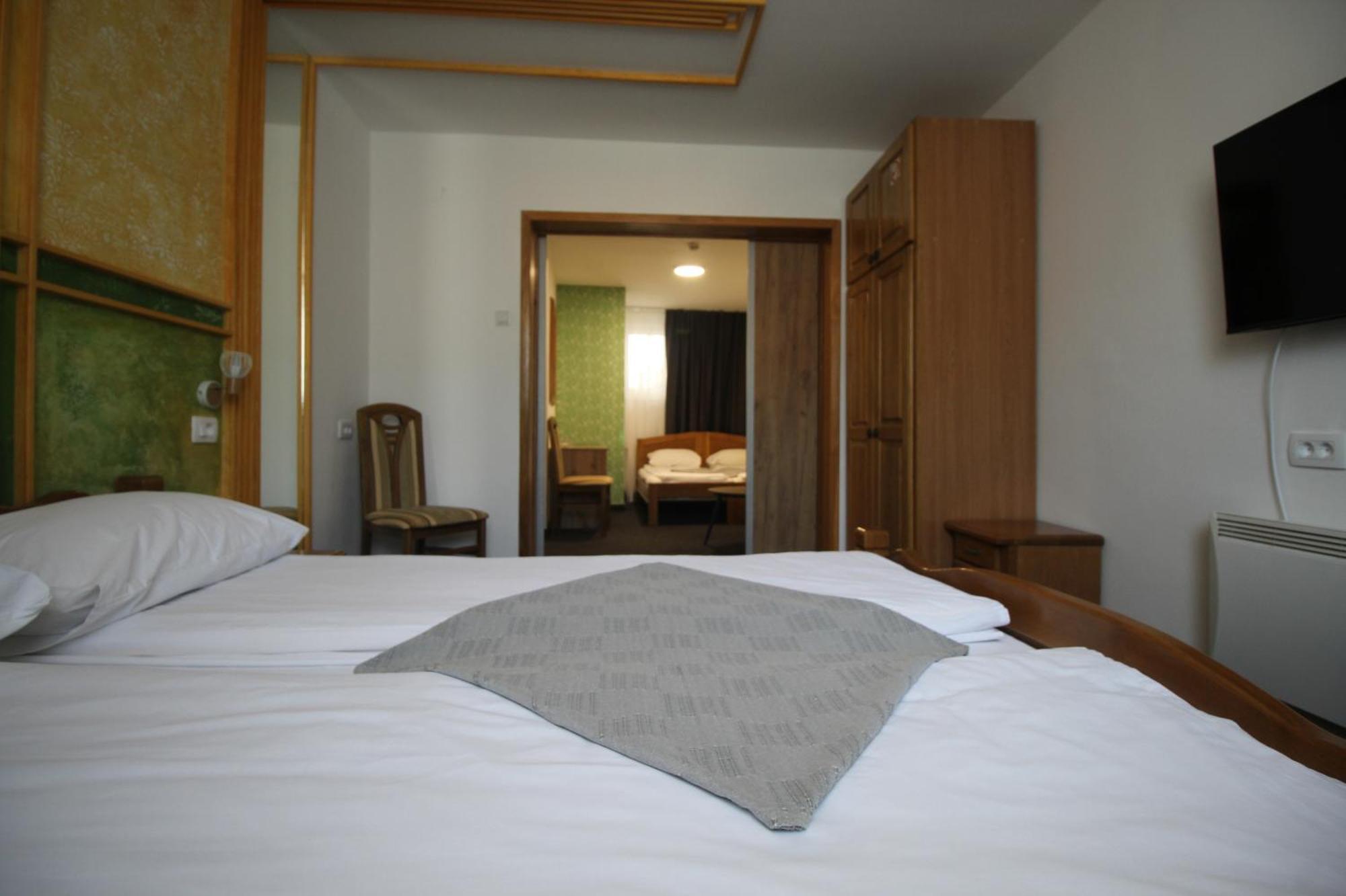 Pansion Stari Grad Hotell SJJ Eksteriør bilde